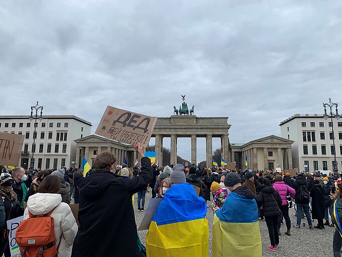 Demonstration gegen Krieg Brandenburger Tor Demonstration gegen Krieg Brandenburger Tor
